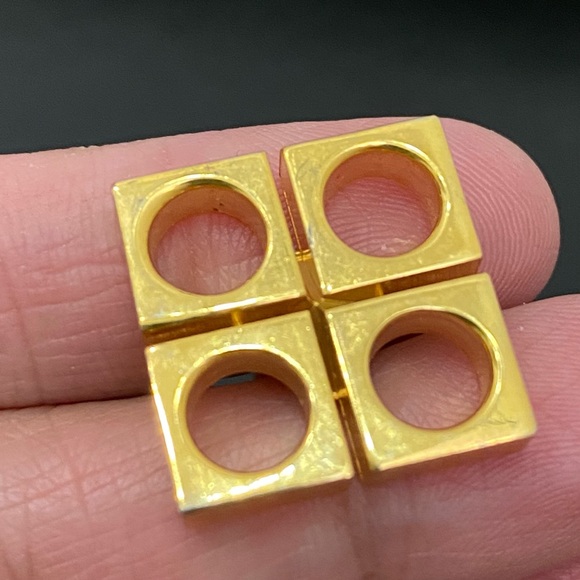 Vintage Unsigned Modernist Gold-tone Square with Holes Cufflinks - Picture 11 of 13